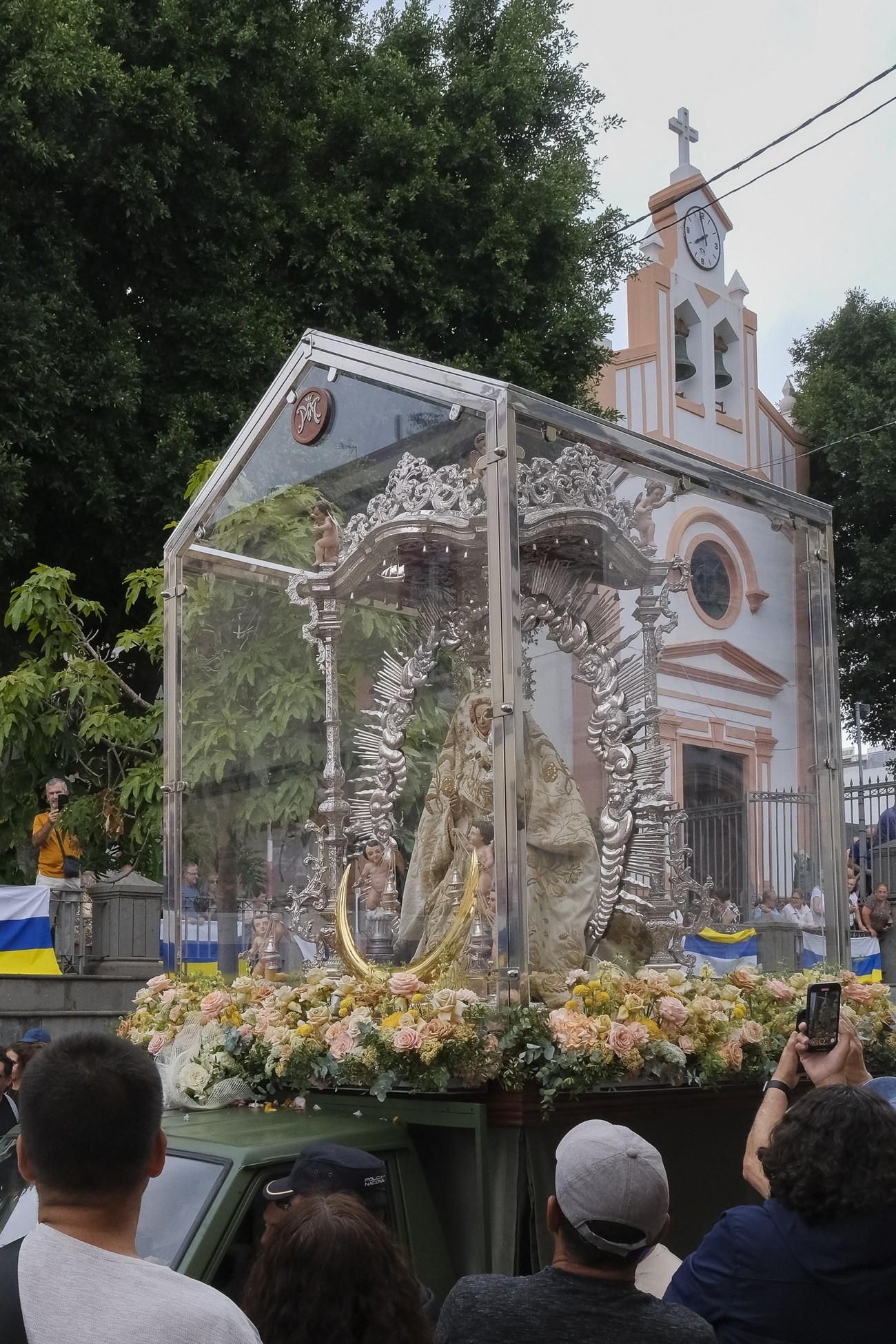 El regreso de la Virgen del Pino a Teror, en imágenes