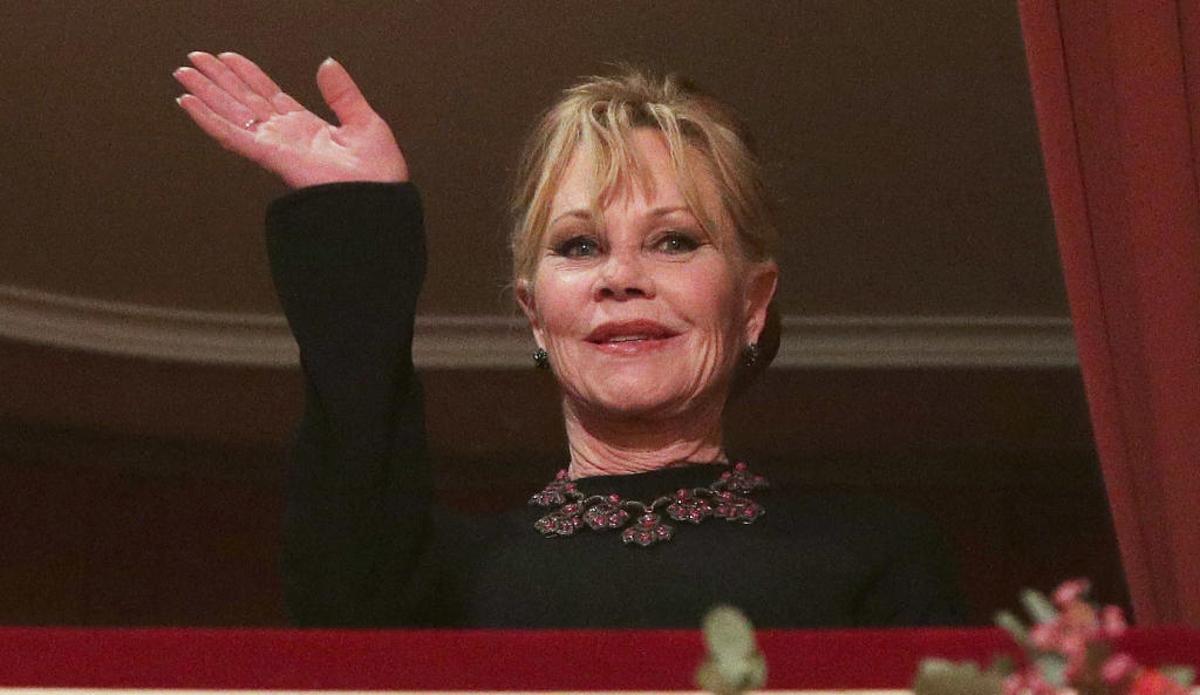 Griffith saludó a los invitados.