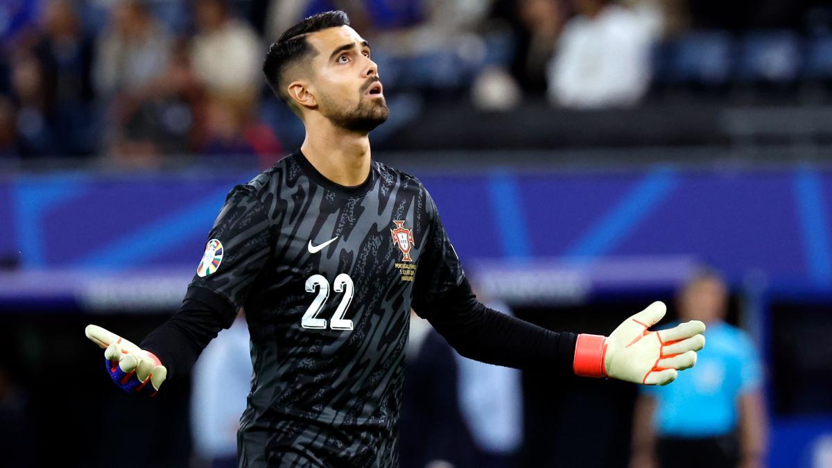 Diogo Costa, objetivo del City
