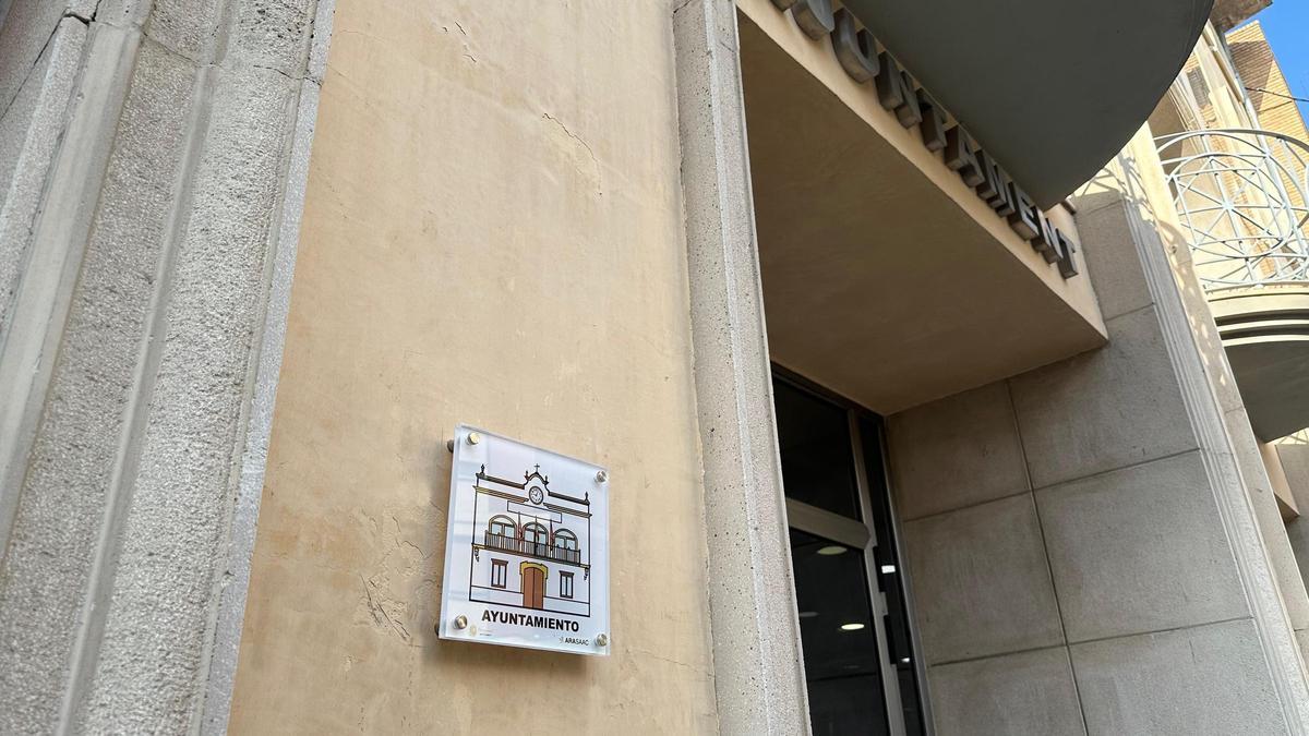 Pictograma instalado en el Ayuntamiento de Benaguasil