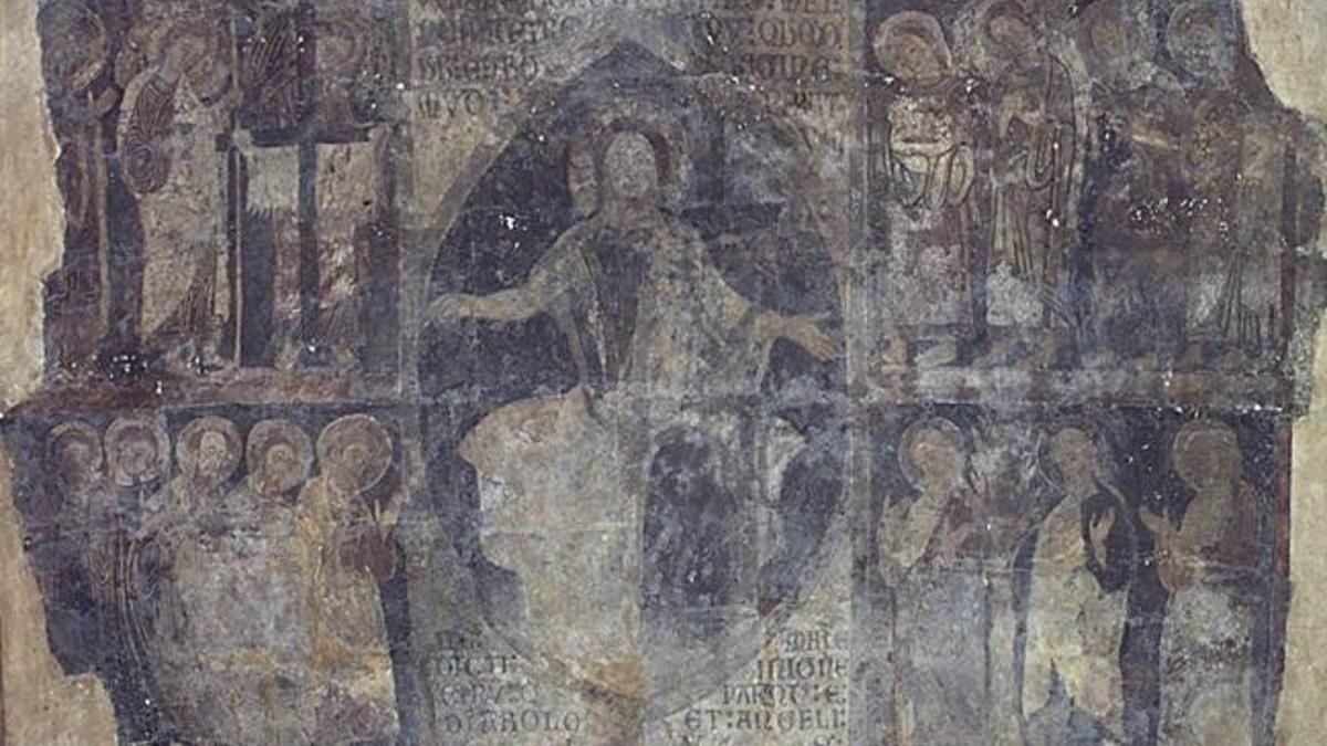 El Cristo Juez, o Pantocrátor, del coro de la iglesia del monasterio de Sijena, actualmente en las reservas del MNAC.