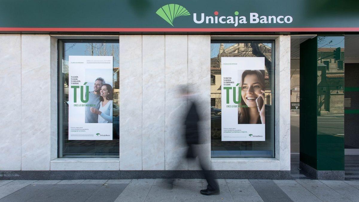 Entidades Bancarias | Estos son los bancos que han ampliado su horario de  atención en caja para atender a los mayores