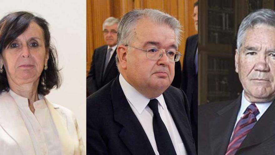 La Xunta reconoce con la Medalla de Oro de Galicia a tres presidentes del Constitucional