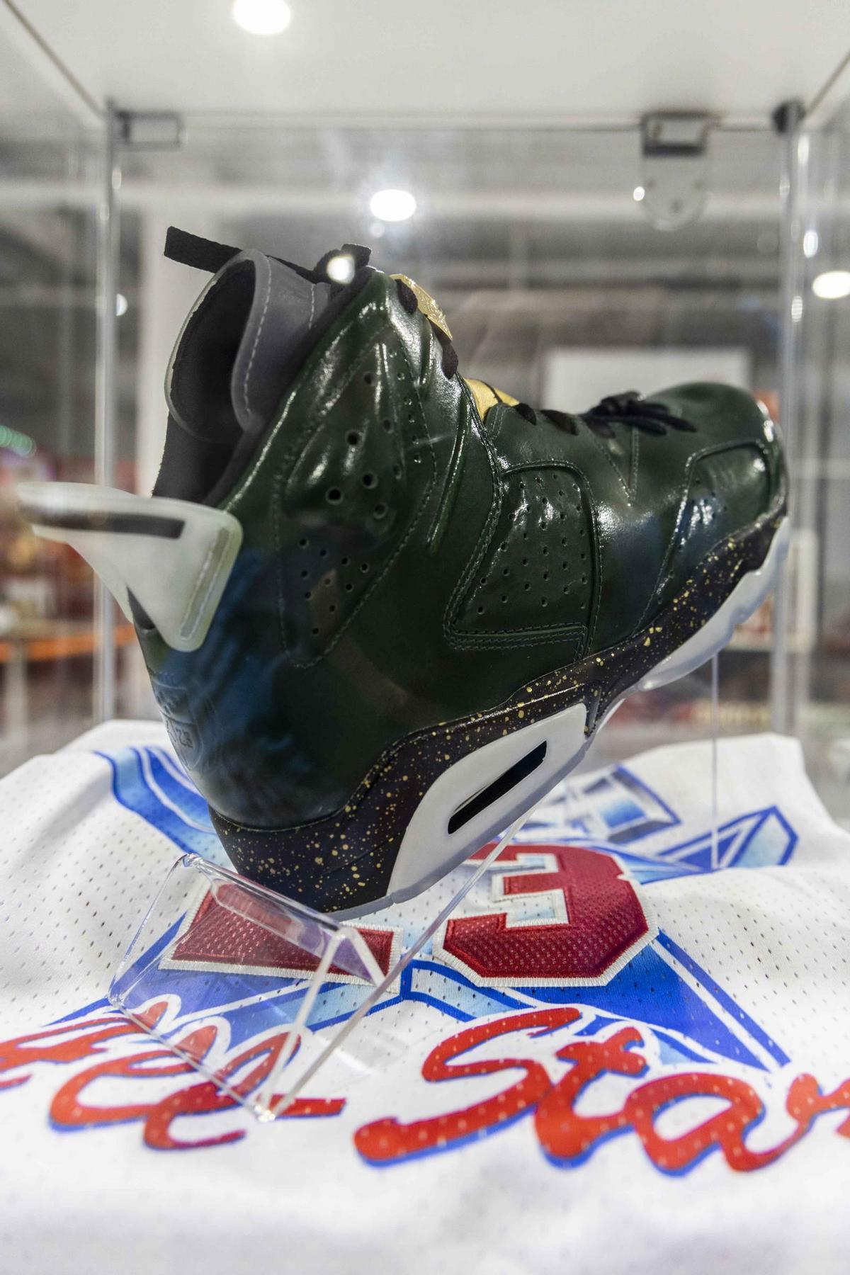 Michael Jordan aterriza en València