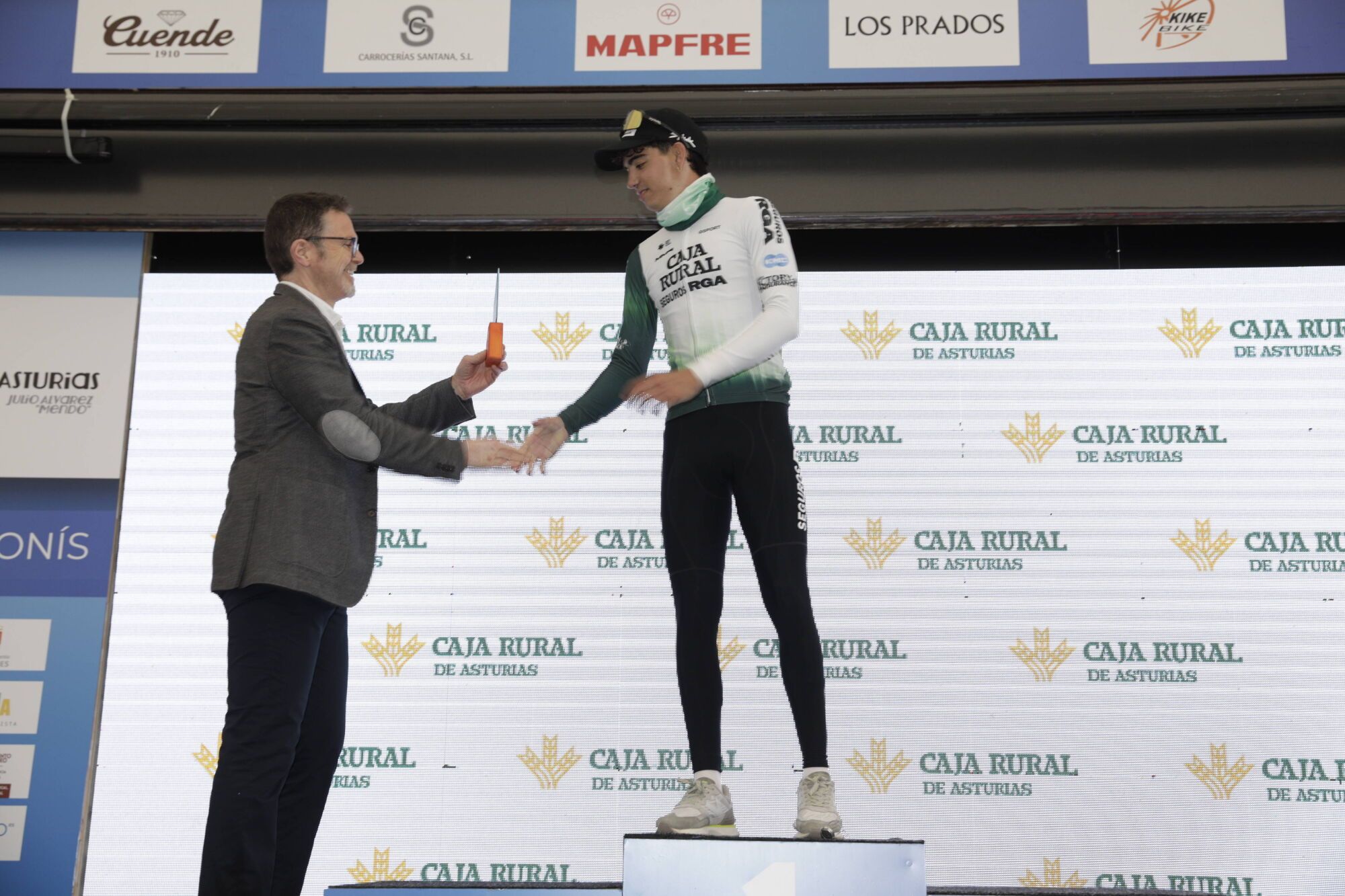 EN IMÁGENES: Segunda etapa de la Vuelta Ciclista Asturias.