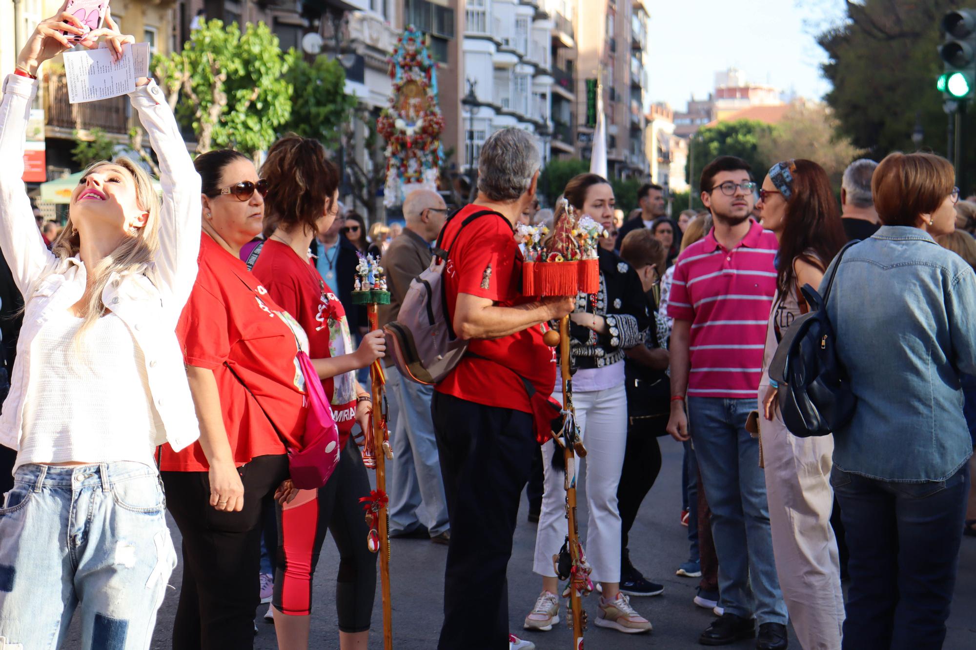 Las imágenes del regreso en romería de la Fuensanta a su santuario