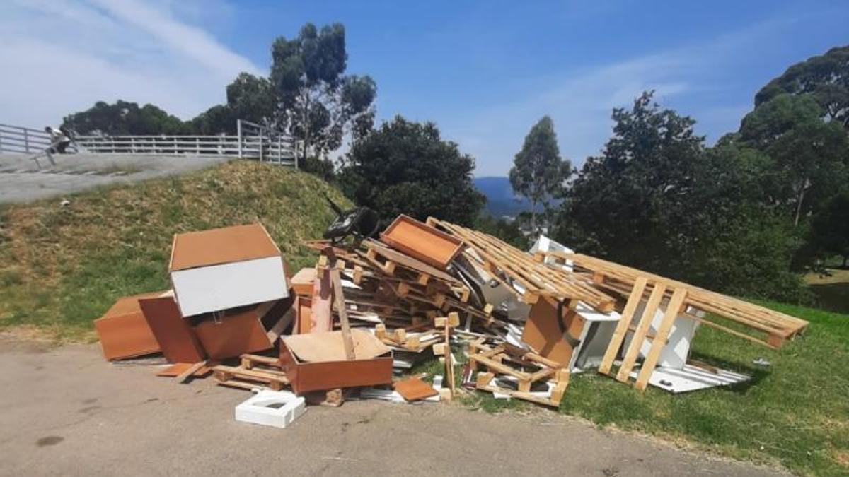 Gran acumulación localizada junto al Mirador de Monte Porreiro