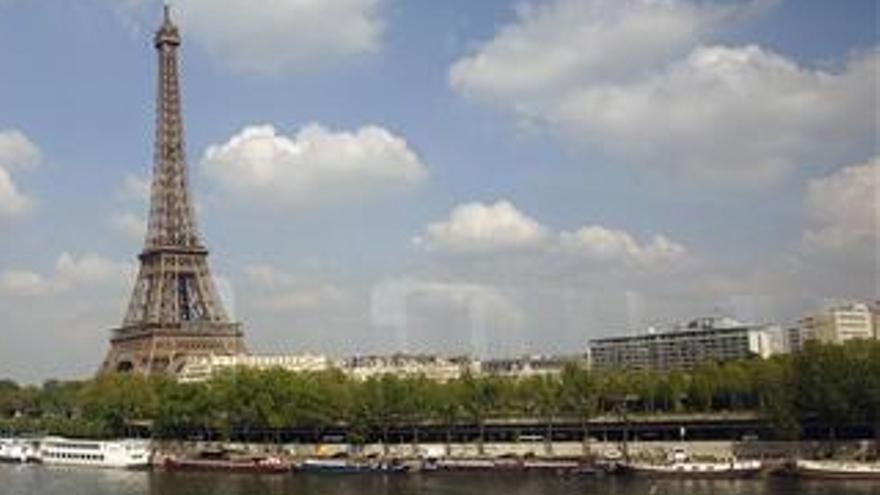 París levantará un rascacielos piramidal de cerca de 200 metros de altura