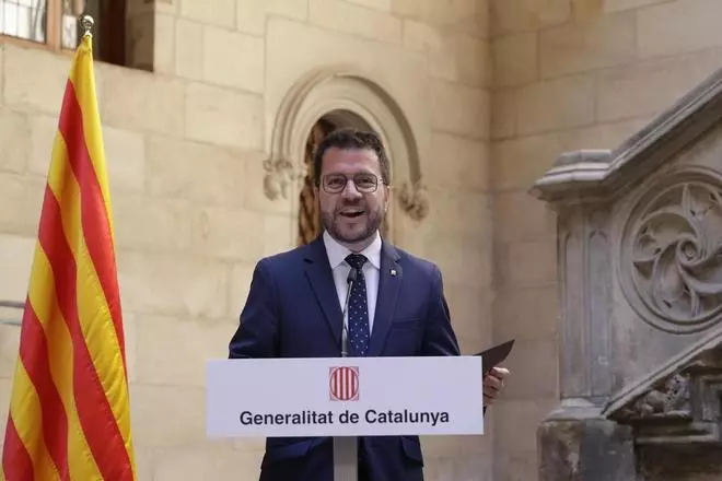 Aragonès reivindica la República para pasar "de ser súbditos a ciudadanos de pleno derecho"