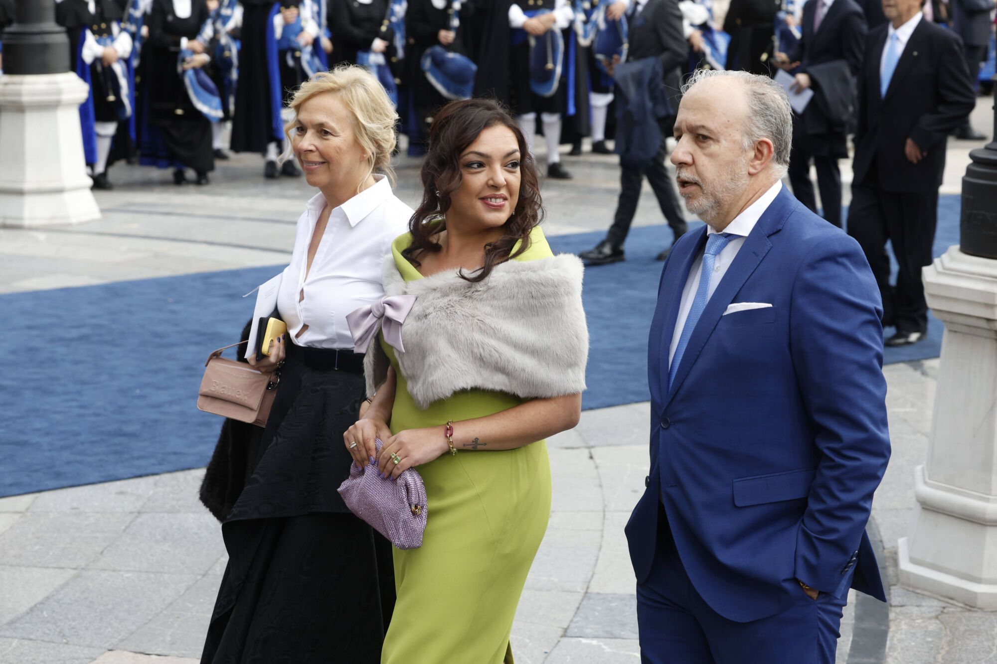  Así fue la llegada de los invitados a los premios "Princesa de Asturias" y su paso por la alfombra azul