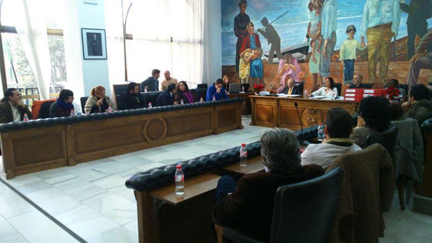 Imagen de un pleno en el Ayuntamiento de Rincón.