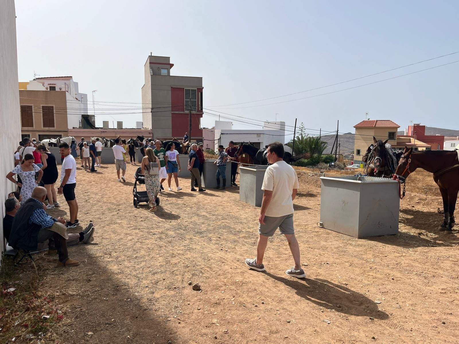 El calor cancela actos en las fiestas en honor a San Pedro y San Pablo de Ingenio