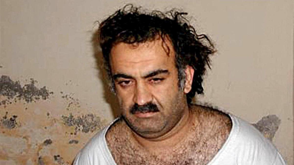 Khalid Sheikh Mohamed, cerebro del atentado contra las Torres Gemelas de Nueva York, en una foto de archivo de marzo del 2003