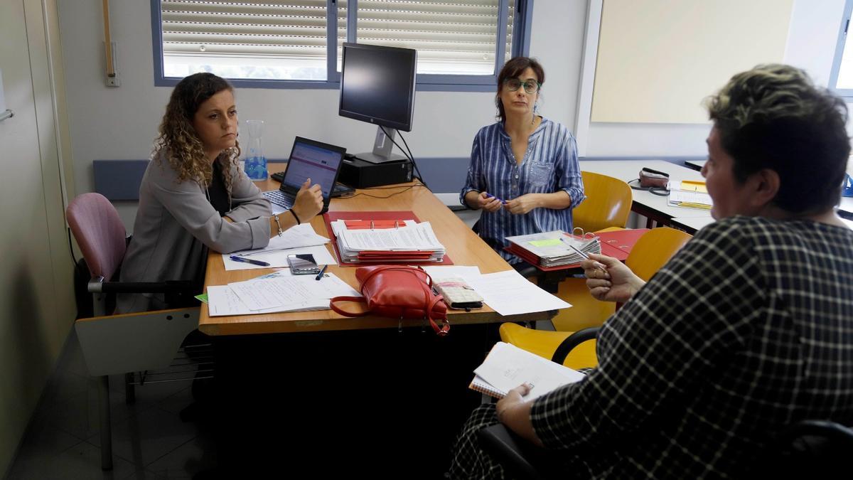 El Defensor del Pueblo Andaluz destaca en Córdoba la alta resolución de expedientes de su oficina