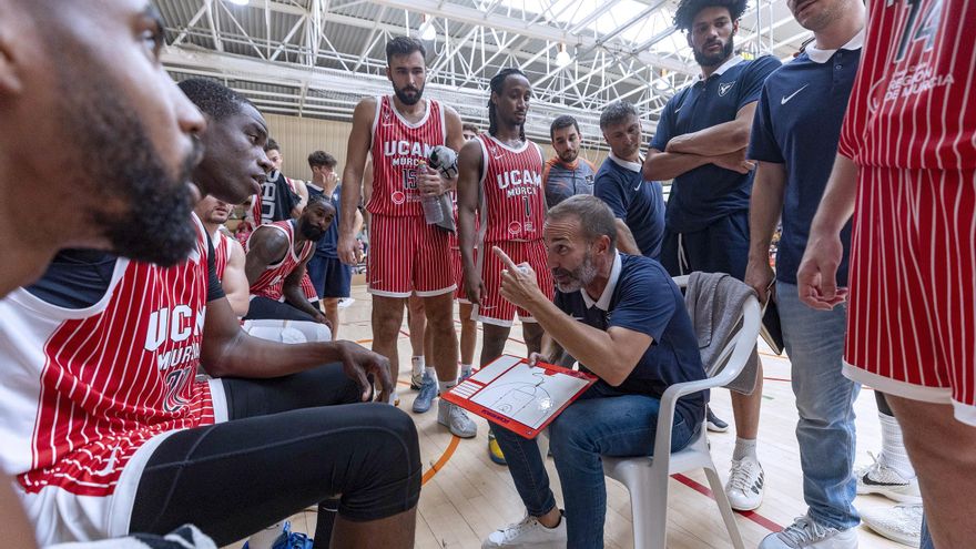 Sito Alonso amplía su contrato con el UCAM Murcia hasta 2028