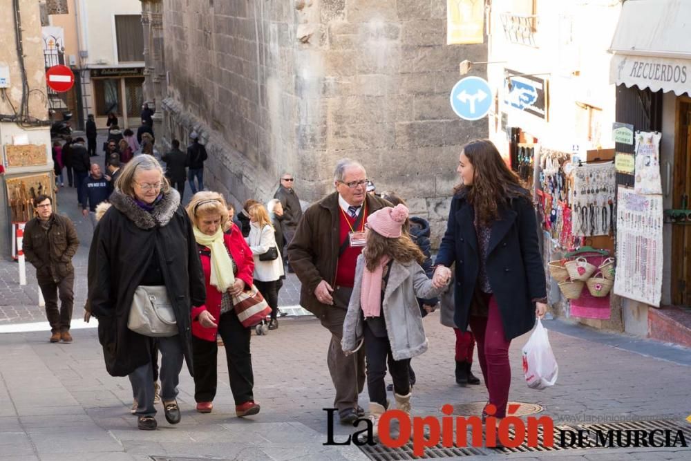 Primeros grupos Festeros, peregrinan a la Basílica