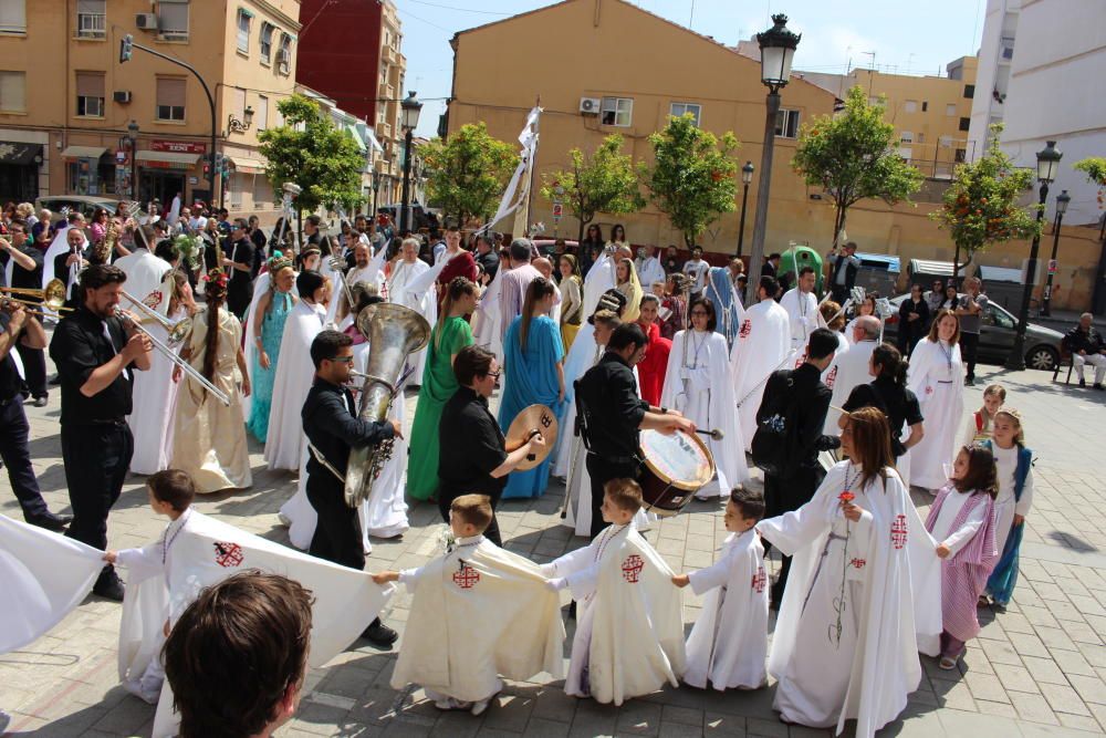 El Caragol, último acto de la Semana Santa Marinera en la Plaza de la Cruz