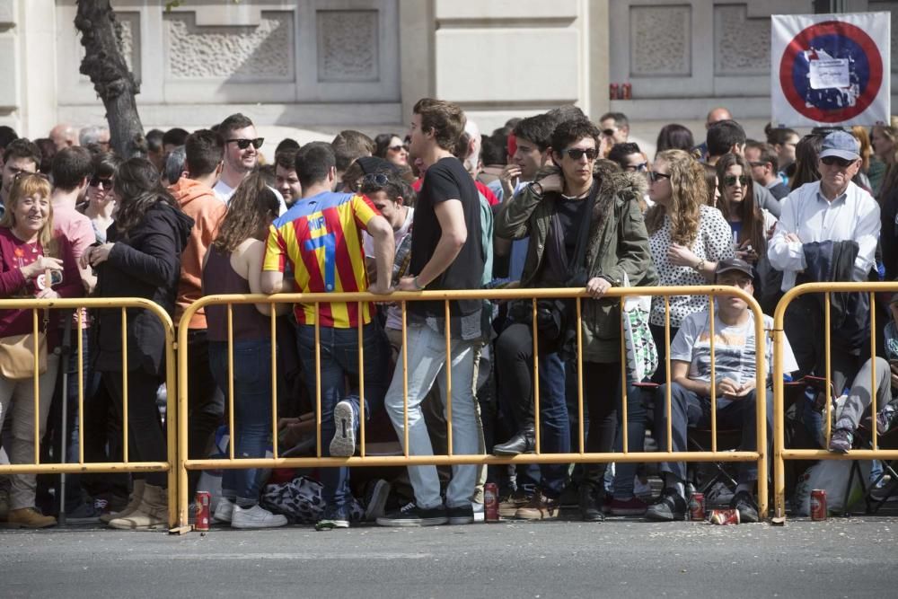 Búscate en la mascletà