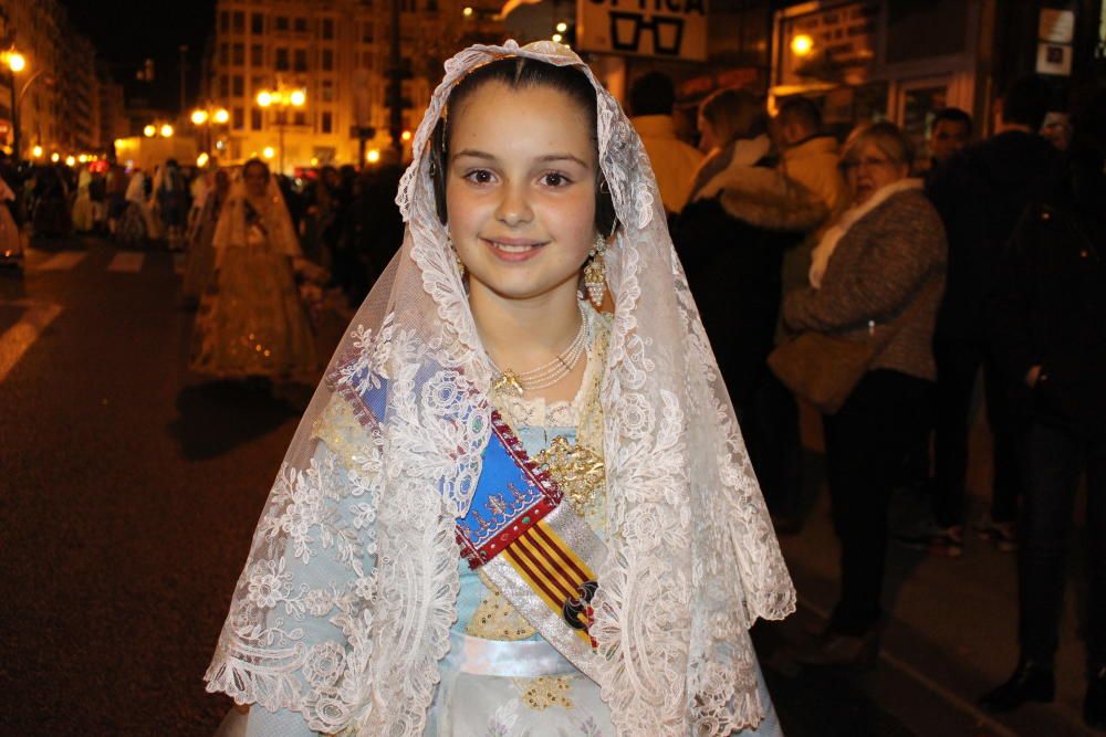 Ofrenda 2018: Así desfiló la fallera mayor infantil Daniela Gómez