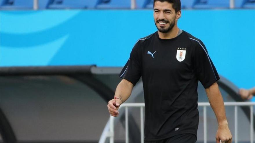 Suárez cumplirá cien partidos con Uruguay