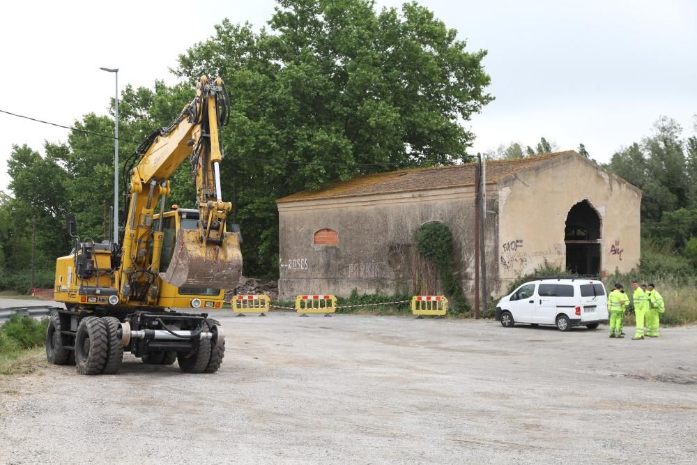 Enderrocs estació de tren de Peralada