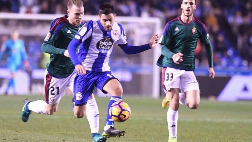 Carles Gil, durante el partido ante Osasuna.