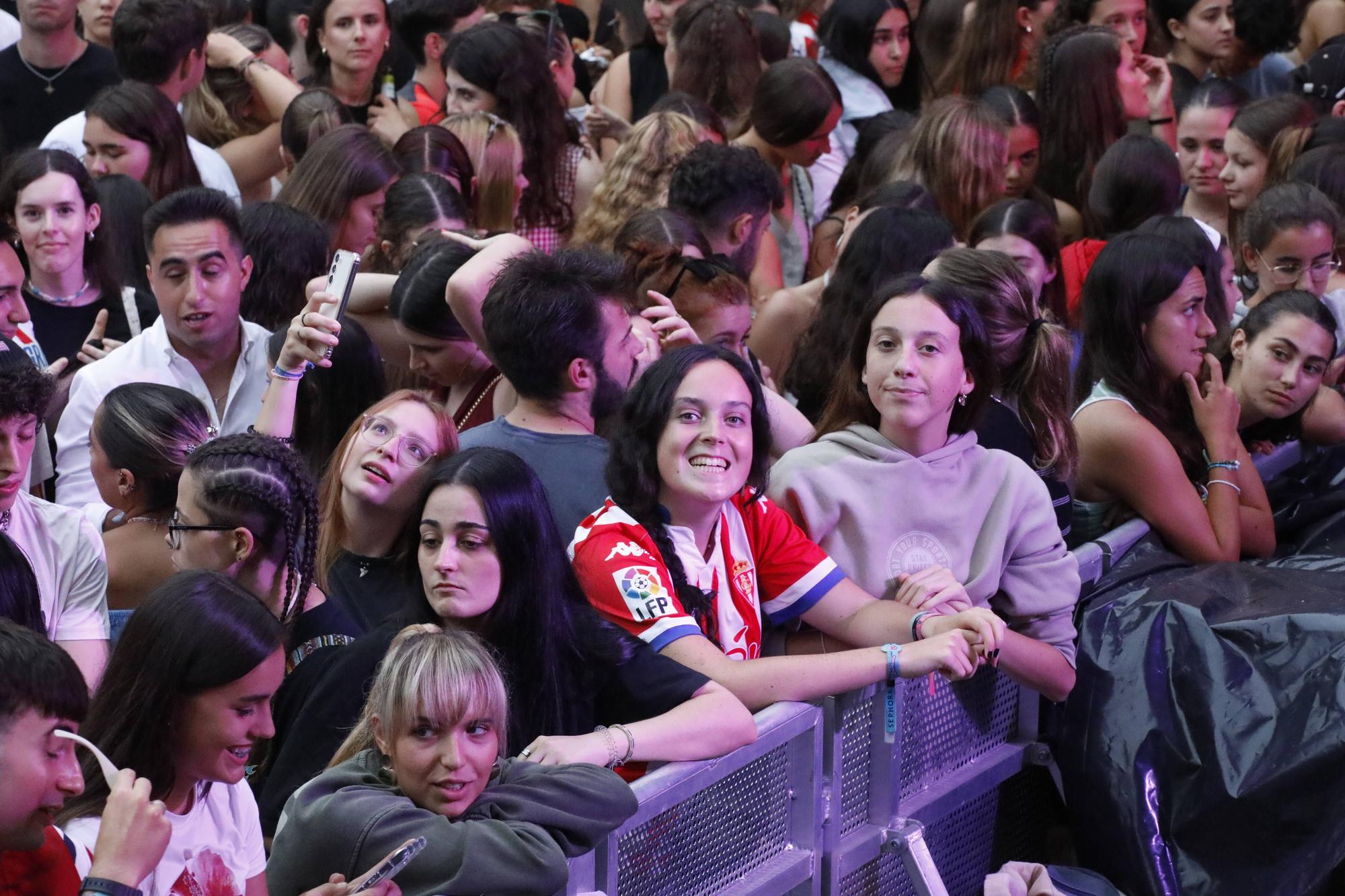 Concierto de Enol en la Plaza Mayor de Gijón