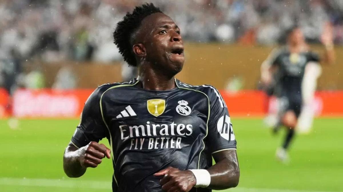 Vinicius: "Quiero jugar en el Real Madrid por muchos años"