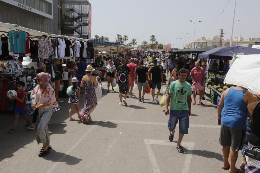 Mercadillo del Martínez Valero