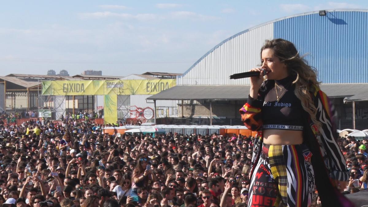 Lola Índigo en las Paellas Universitarias del 2019