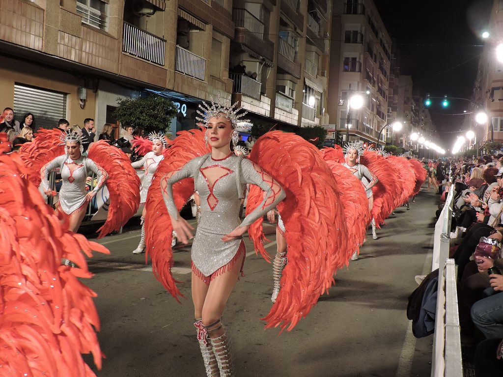 Revive la última noche del Carnaval de Águilas 2024, en imágenes