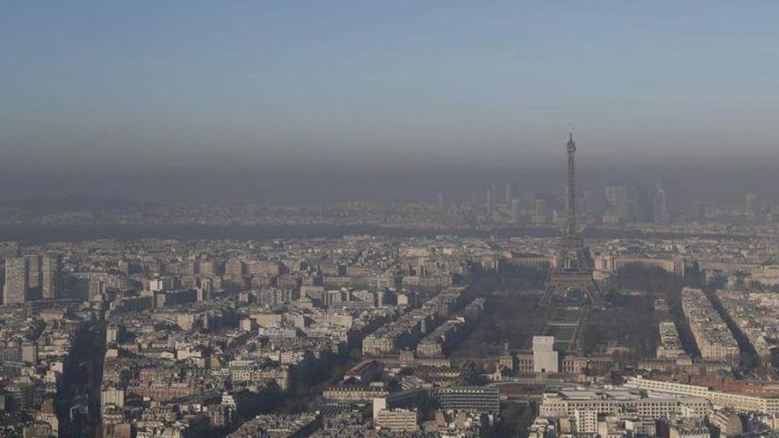 París restringe el tráfico por problemas de contaminación