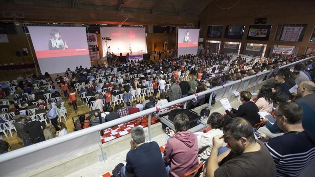 Asamblea abierta de CCOO celebrada en Sant Adrià de Besòs