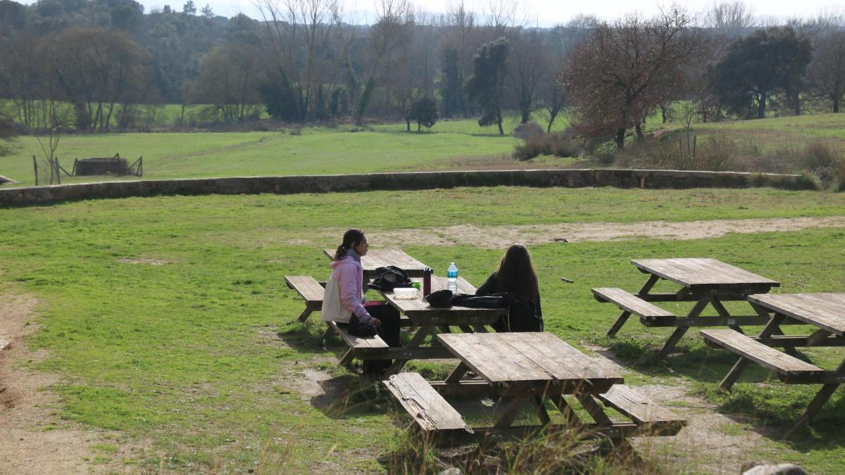 Turistes a les Gavarres.