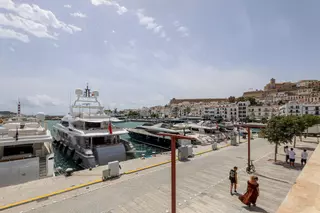 Inaugurada la reforma de la marina para yates de lujo de Ibiza, que espera un impacto de 30,4 millones de euros en ocho años