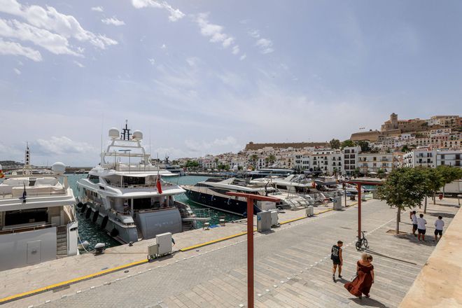 Descubre las fotos de la inauguración de la marina para yates de lujo de Ibiza
