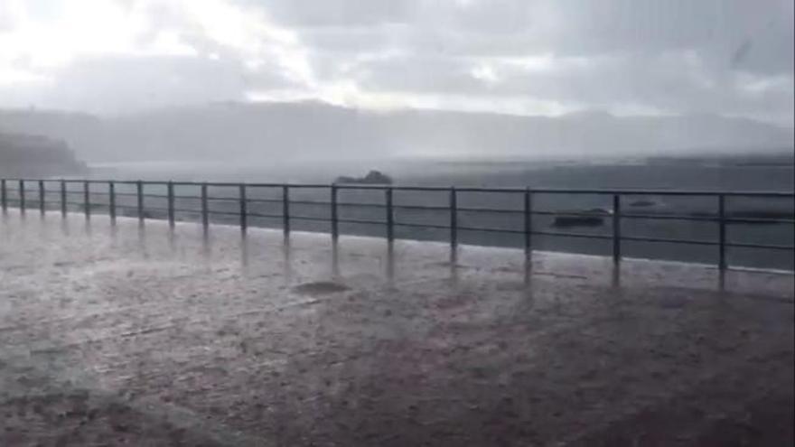 Lluvia y granizo en Las Palmas de Gran Canaria