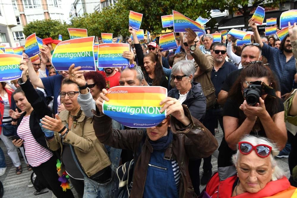 Manifestación contra la homofobia en Sada