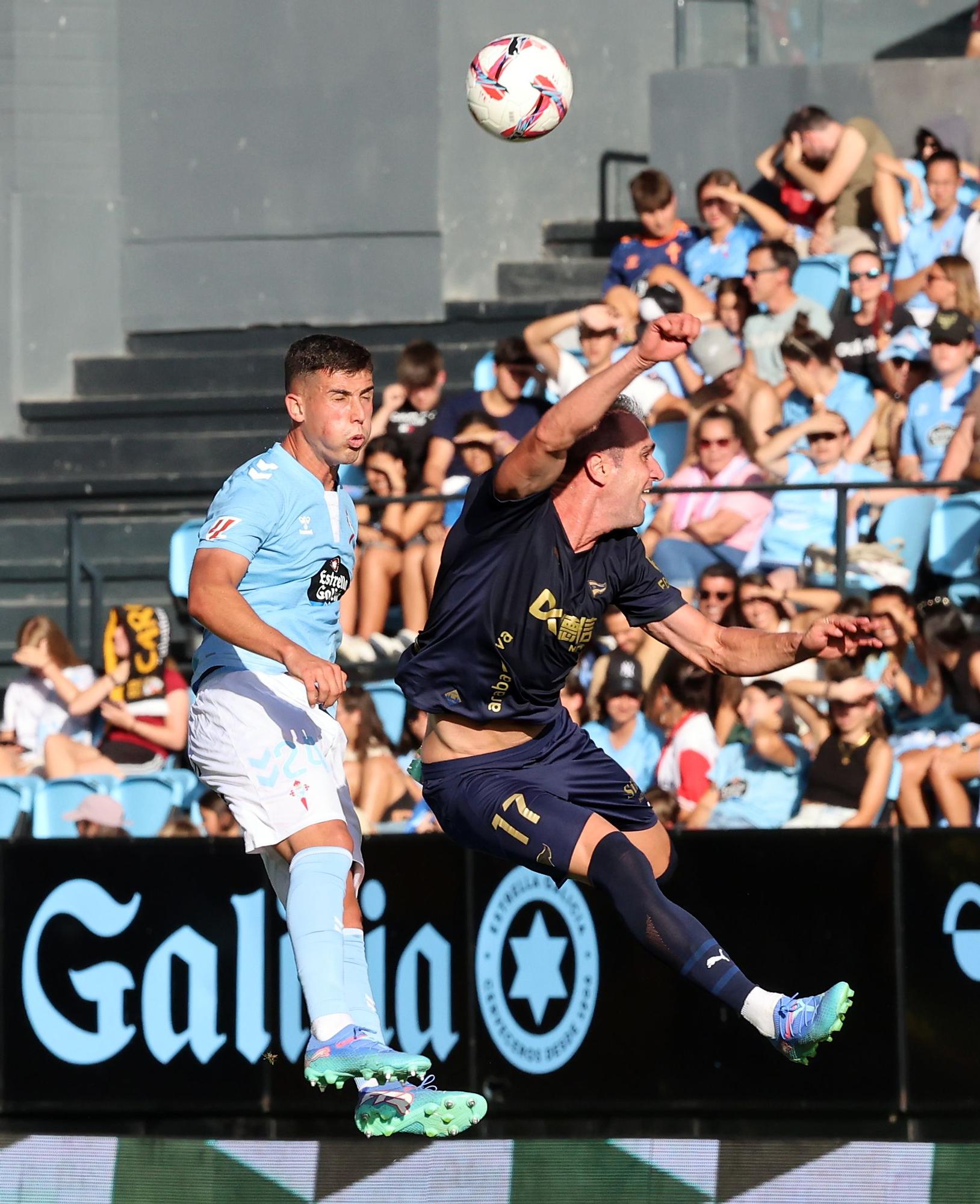 Las mejores fotografías del estreno liguero con victoria del Celta ante el Alavés