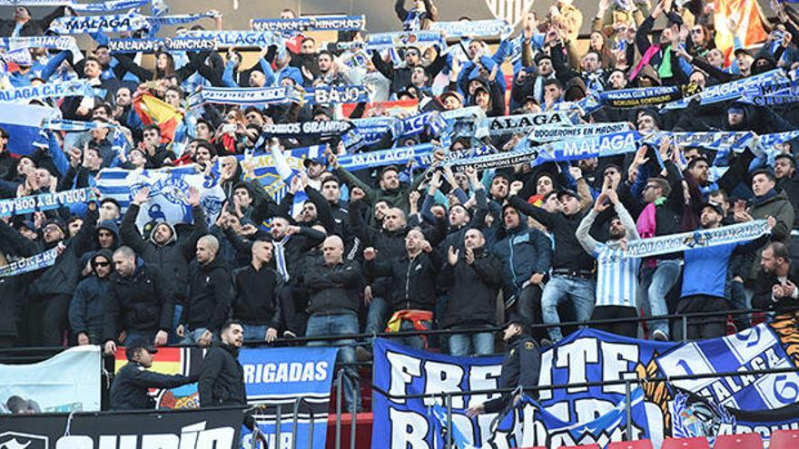 Malaguistas en el Pizjuán.