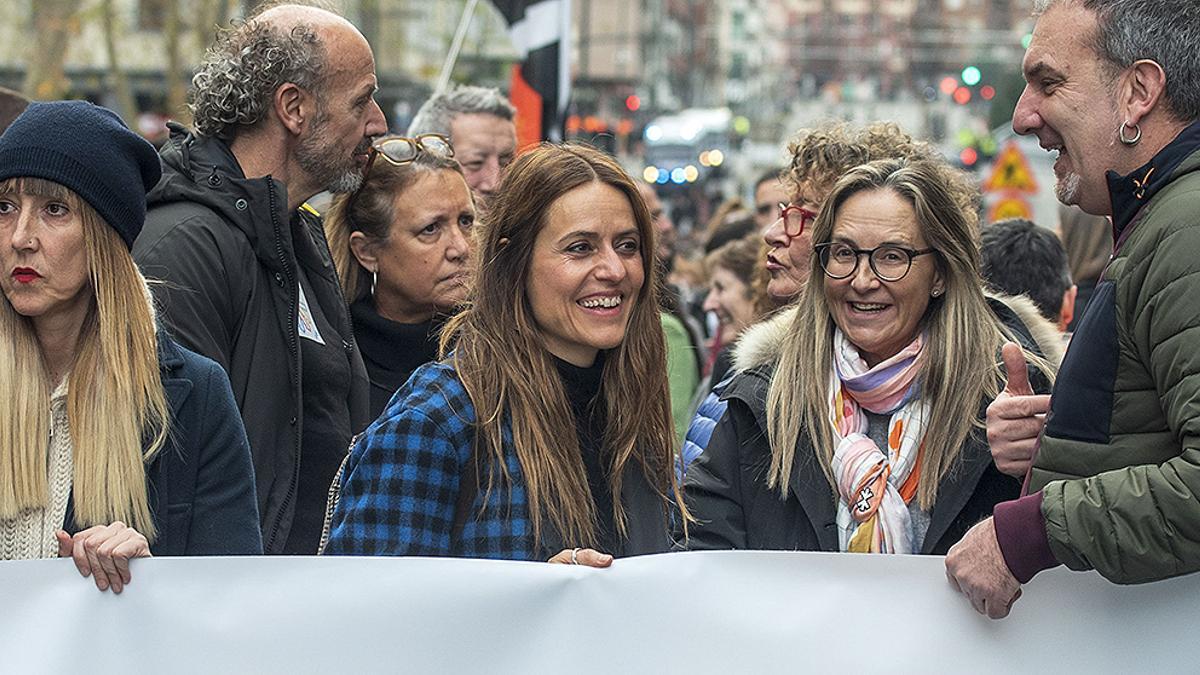 Itziar Ituño ( en el centro), actriz de 'La casa de papel', en una manifestación a favor de los derechos de los presos de ETA