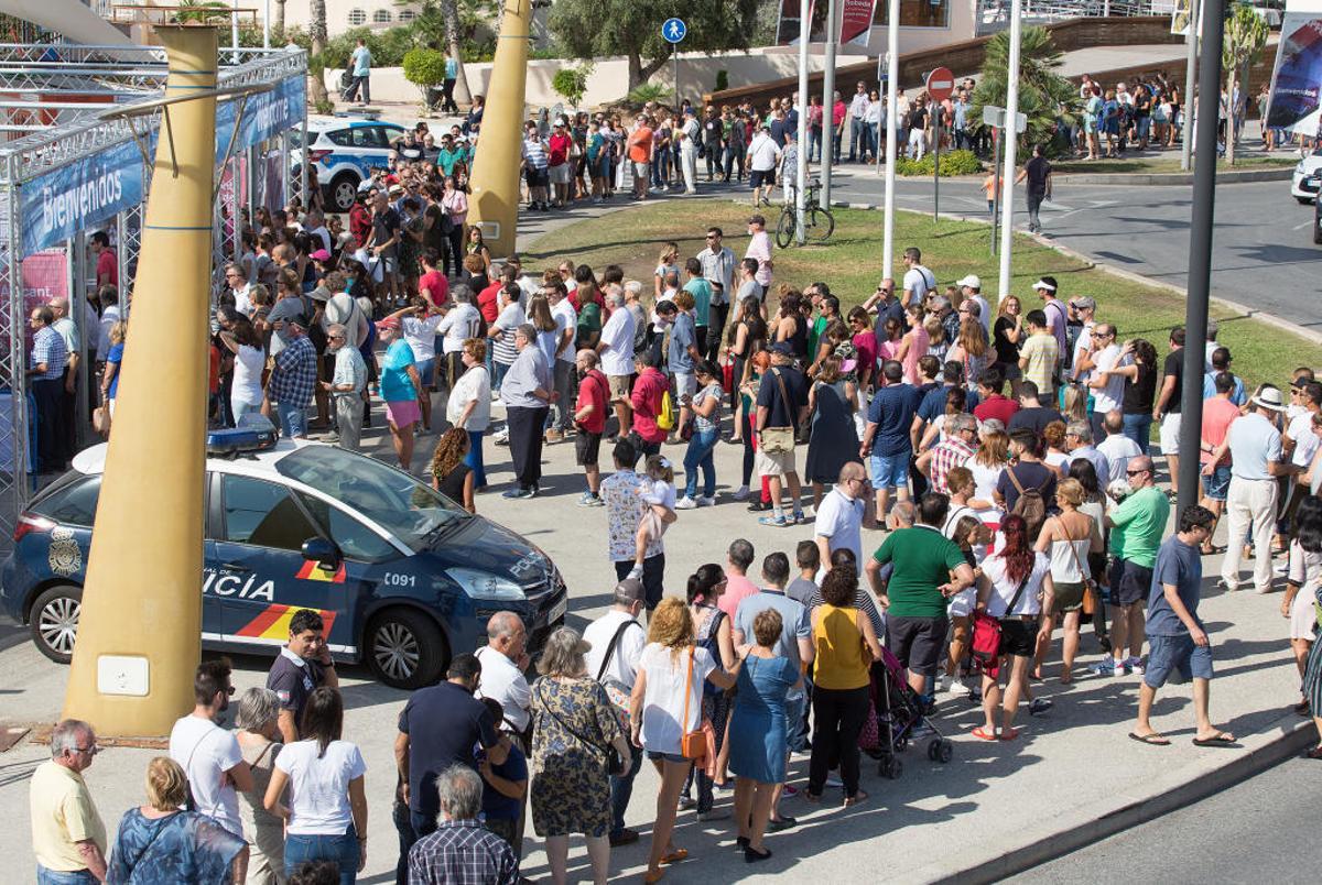 Maisonnave desierta y el Village a reventar