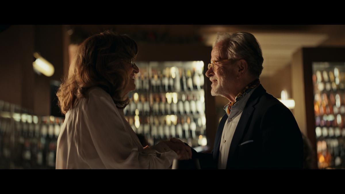 Mamen García y Fernando Colomo en "Sexo a los 70", de la alicantina Vanesa Romero