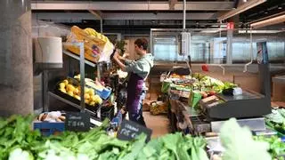 ¿Quieres montar un negocio en los mercados de A Coruña? Estos son los puestos a los que puedes optar