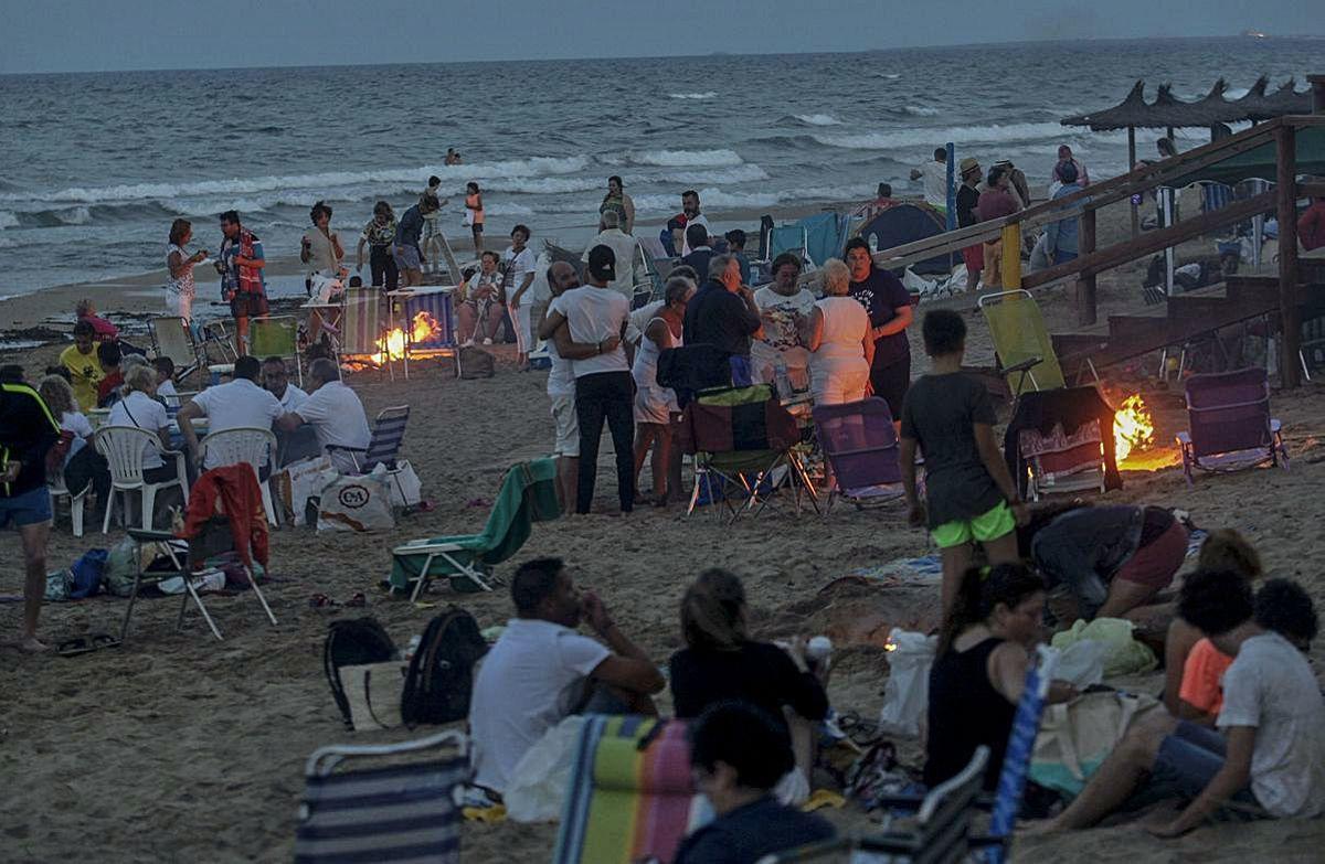 La policía impedirá hacer hogueras en las playas en la noche de San Juan