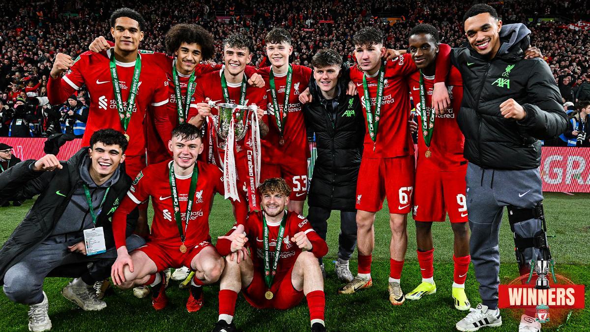 Los futbolistas de la cantera del Liverpool presentes en la final