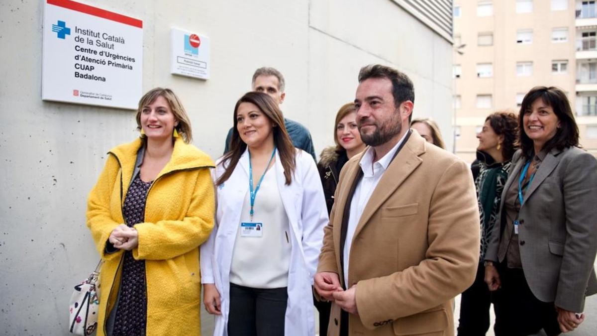 Alba Vergés, 'consellera' de Salut, y Álex Pastor, alcalde de Badalona, en la inauguración del nuevo CUAP.