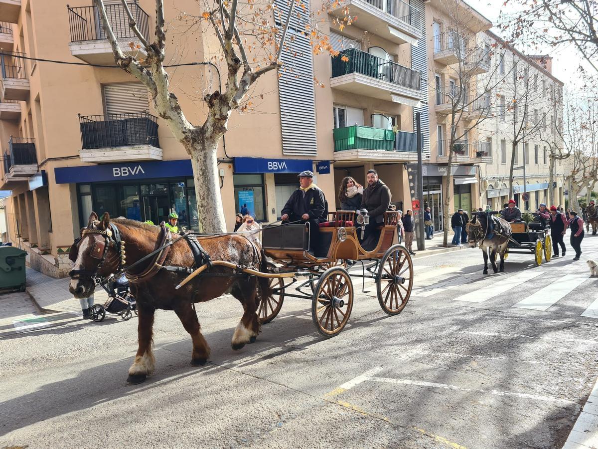 La cantant moianesa Clara Renom als Tres Tombs de 2025  com a Traginera d'Honor