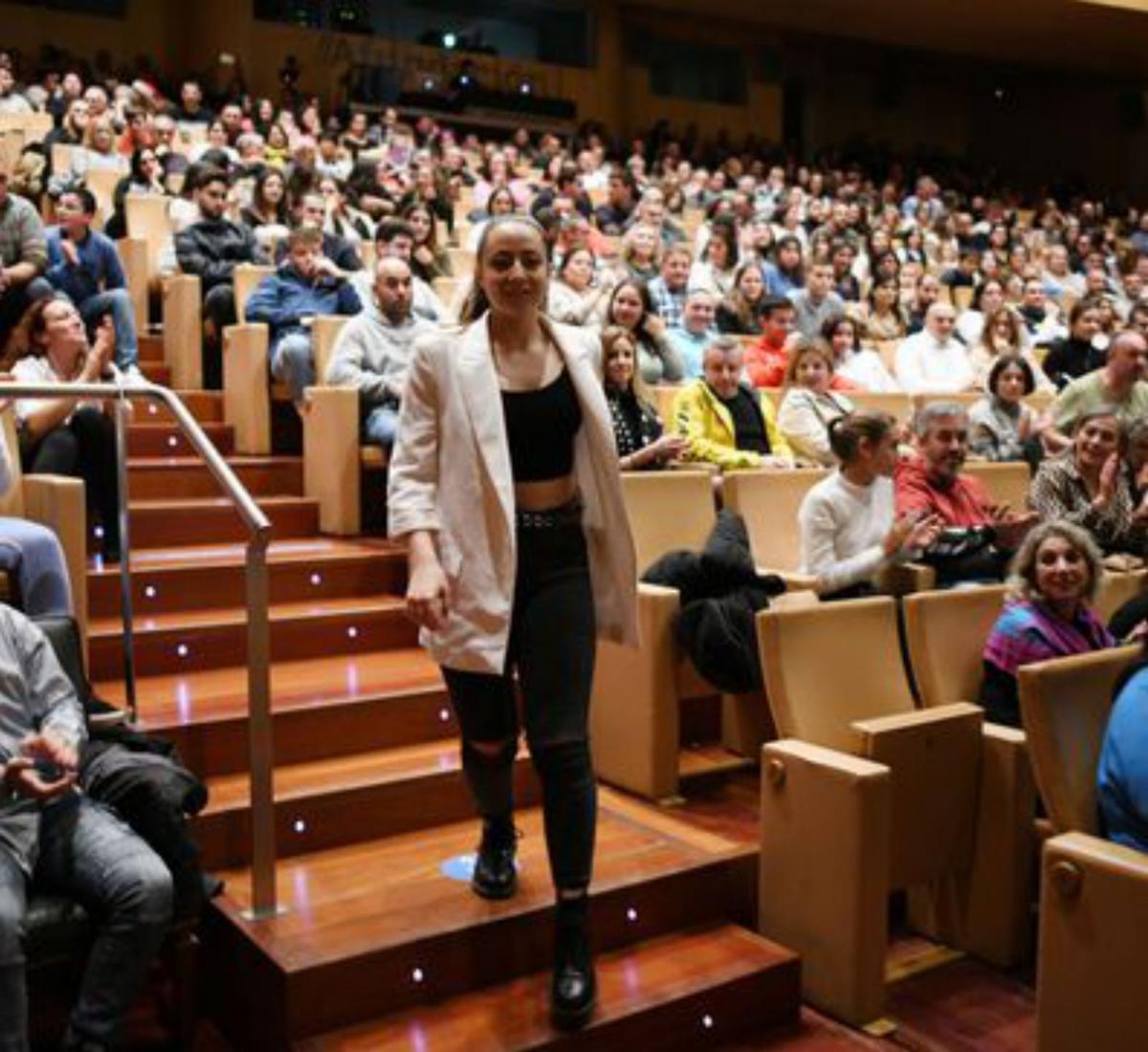 Asistentes al acto. |   // G. S.