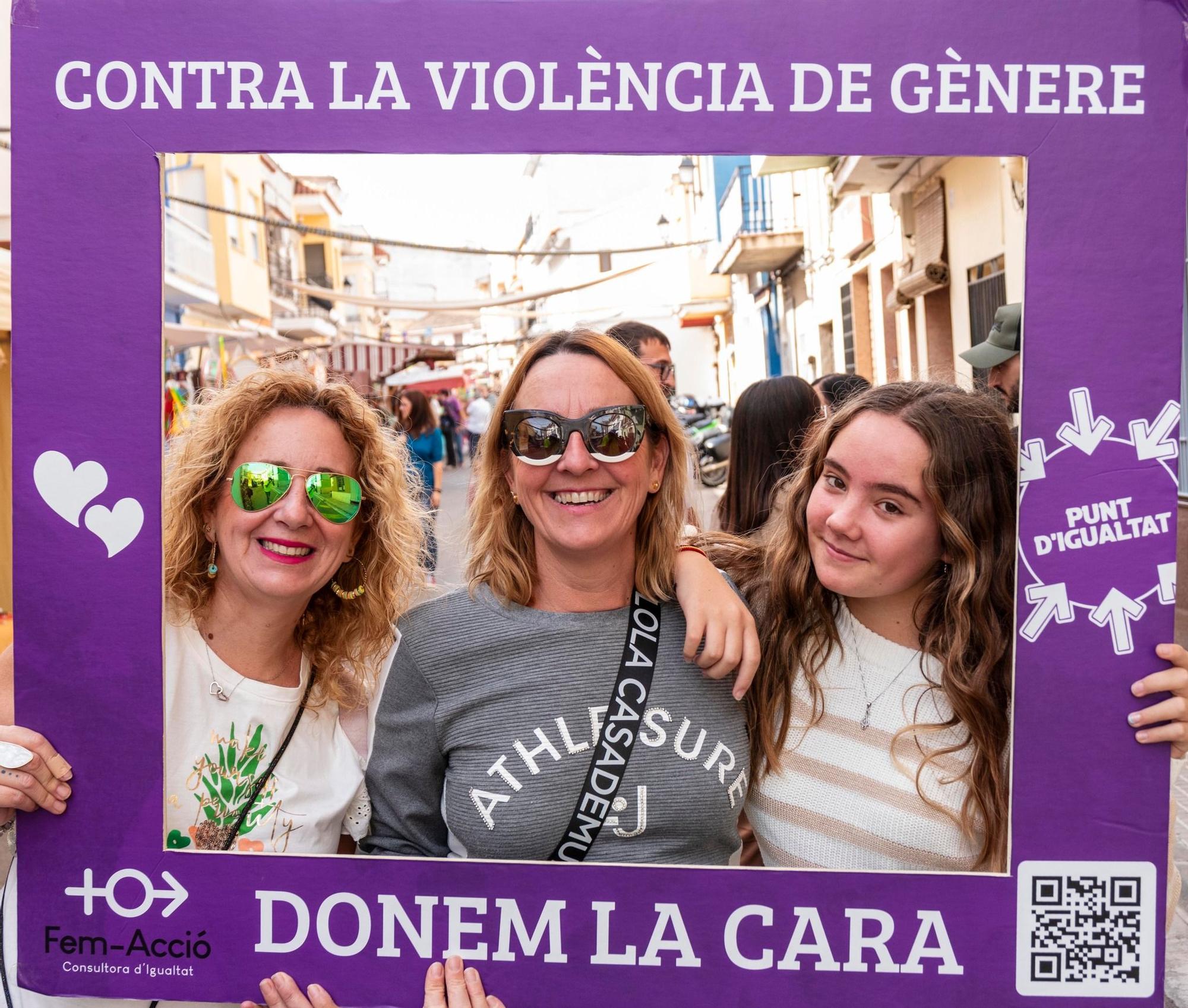 El 'Porrat de la Tardor' ompli els carrers del Real de Gandia